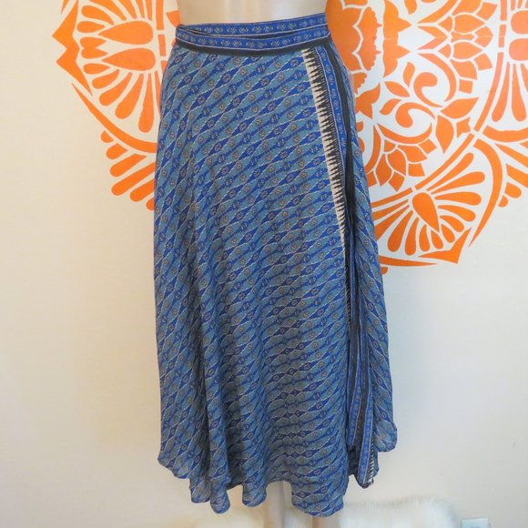 Free People Dresses & Skirts - Free People Blue Flowy Wrap Skirt 0
